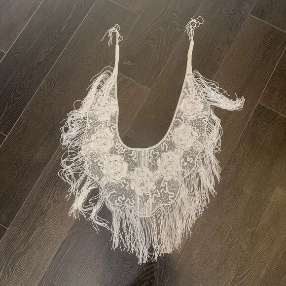 Vintage Beaded Fringe Shawl White Lace Floral Capelet Bridal Wrap Sparkly Party - Picture 8 of 13